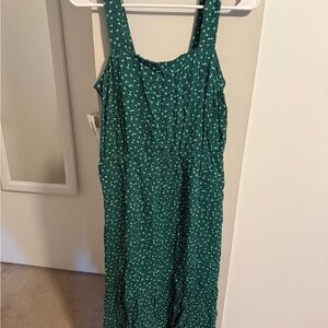 Amazon Essentials Green Patterned Dress